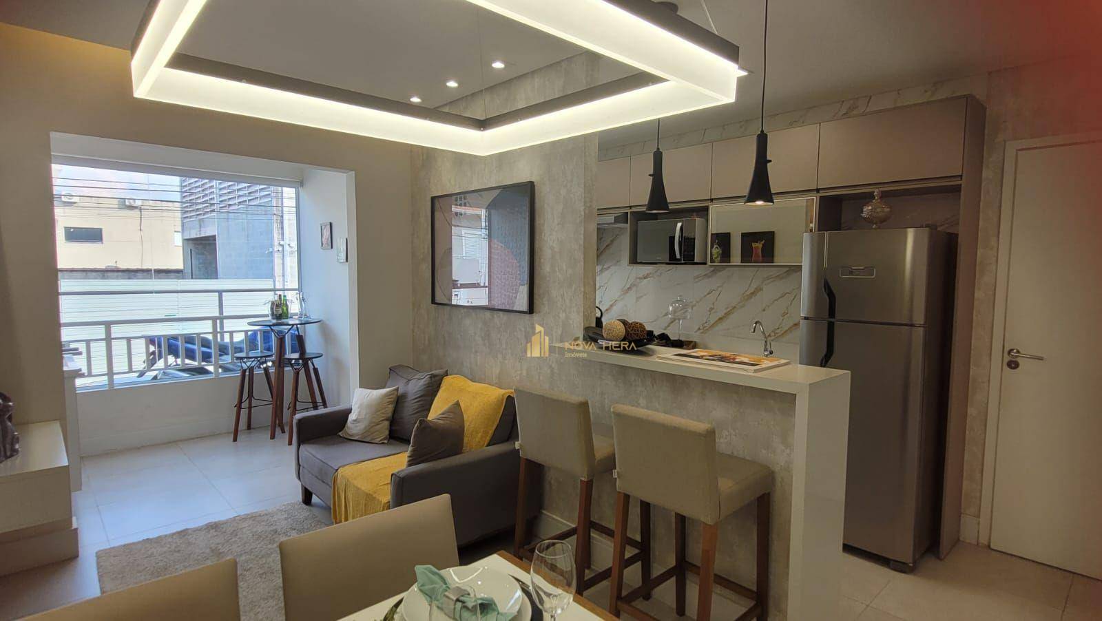 Apartamento à venda com 2 quartos, 44m² - Foto 1