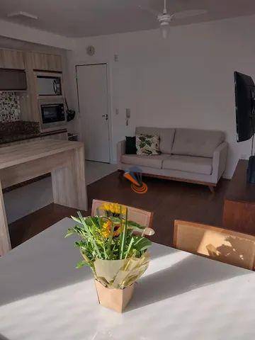 Apartamento à venda com 2 quartos, 72m² - Foto 2