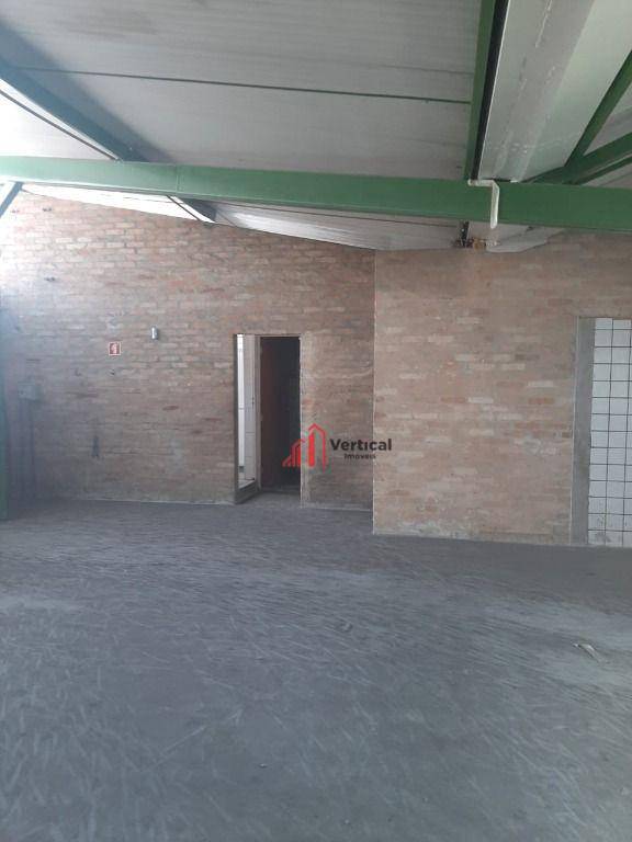 Depósito-Galpão-Armazém para alugar, 1379m² - Foto 5