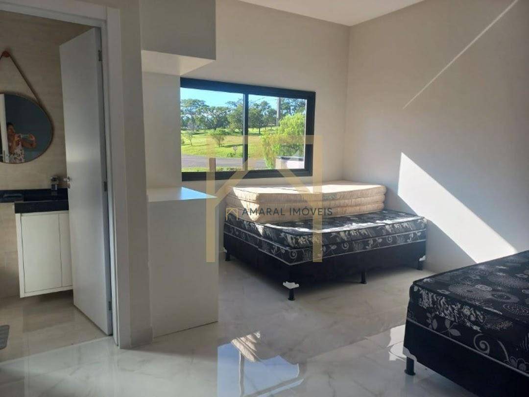 Casa de Condomínio à venda com 4 quartos, 206m² - Foto 18