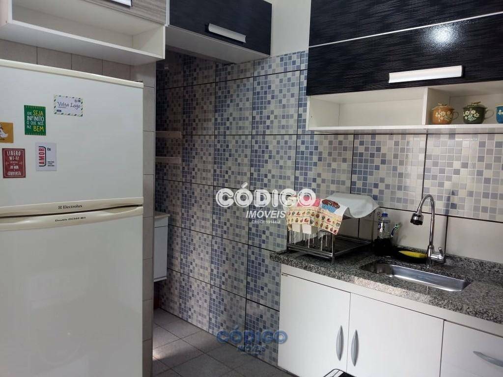 Sobrado à venda com 3 quartos, 220m² - Foto 5