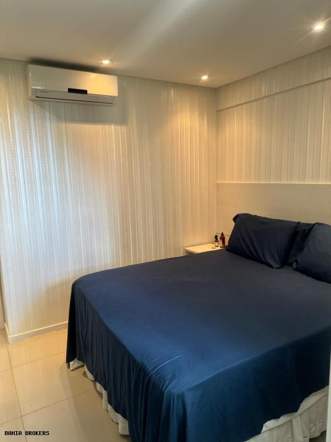 Apartamento para alugar com 3 quartos, 102m² - Foto 13