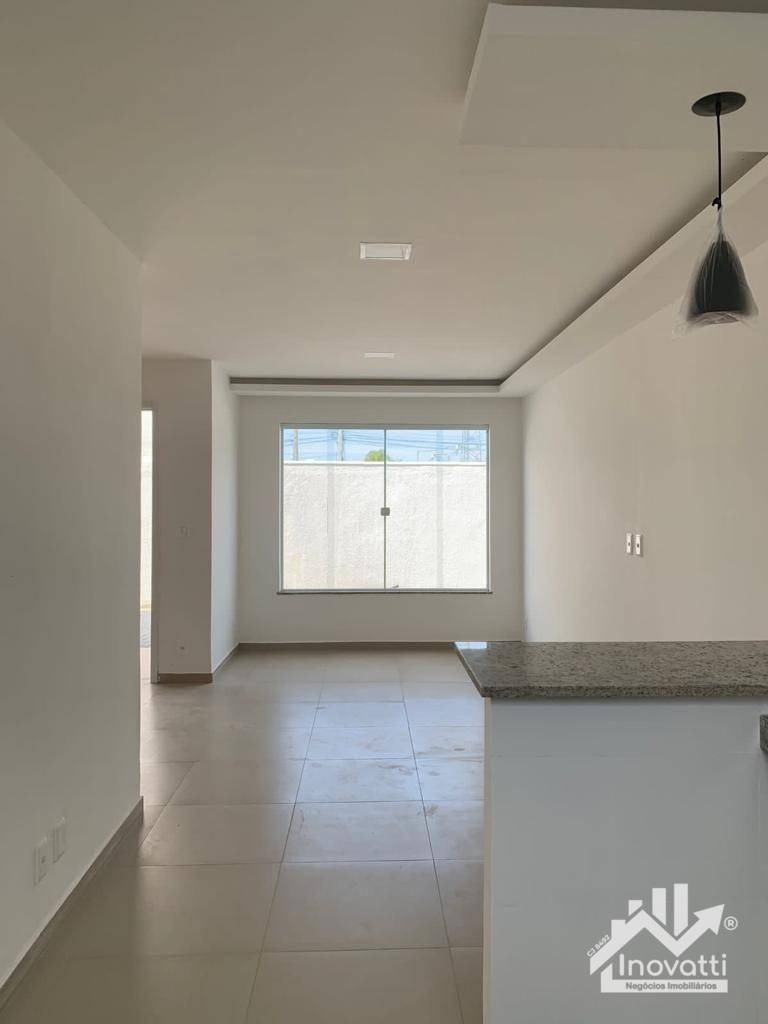 Casa à venda com 2 quartos, 93m² - Foto 4