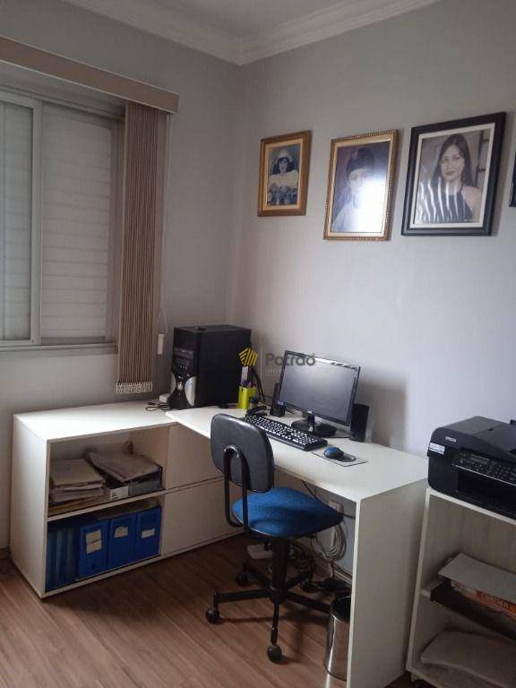 Apartamento à venda com 3 quartos, 97m² - Foto 30