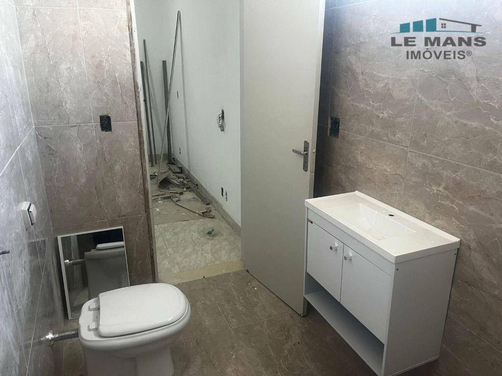 Casa para alugar com 3 quartos, 191m² - Foto 19