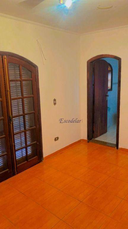 Sobrado à venda com 3 quartos, 200m² - Foto 6