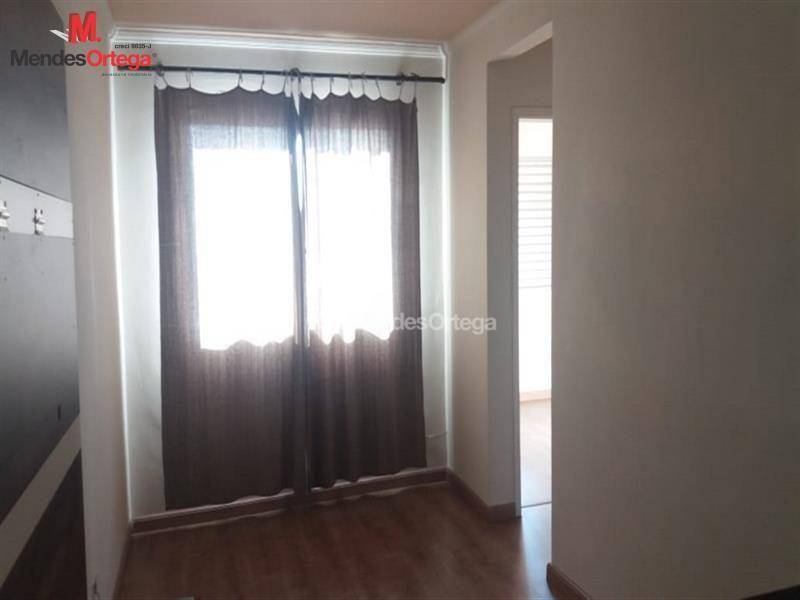 Apartamento para alugar com 2 quartos, 47m² - Foto 4