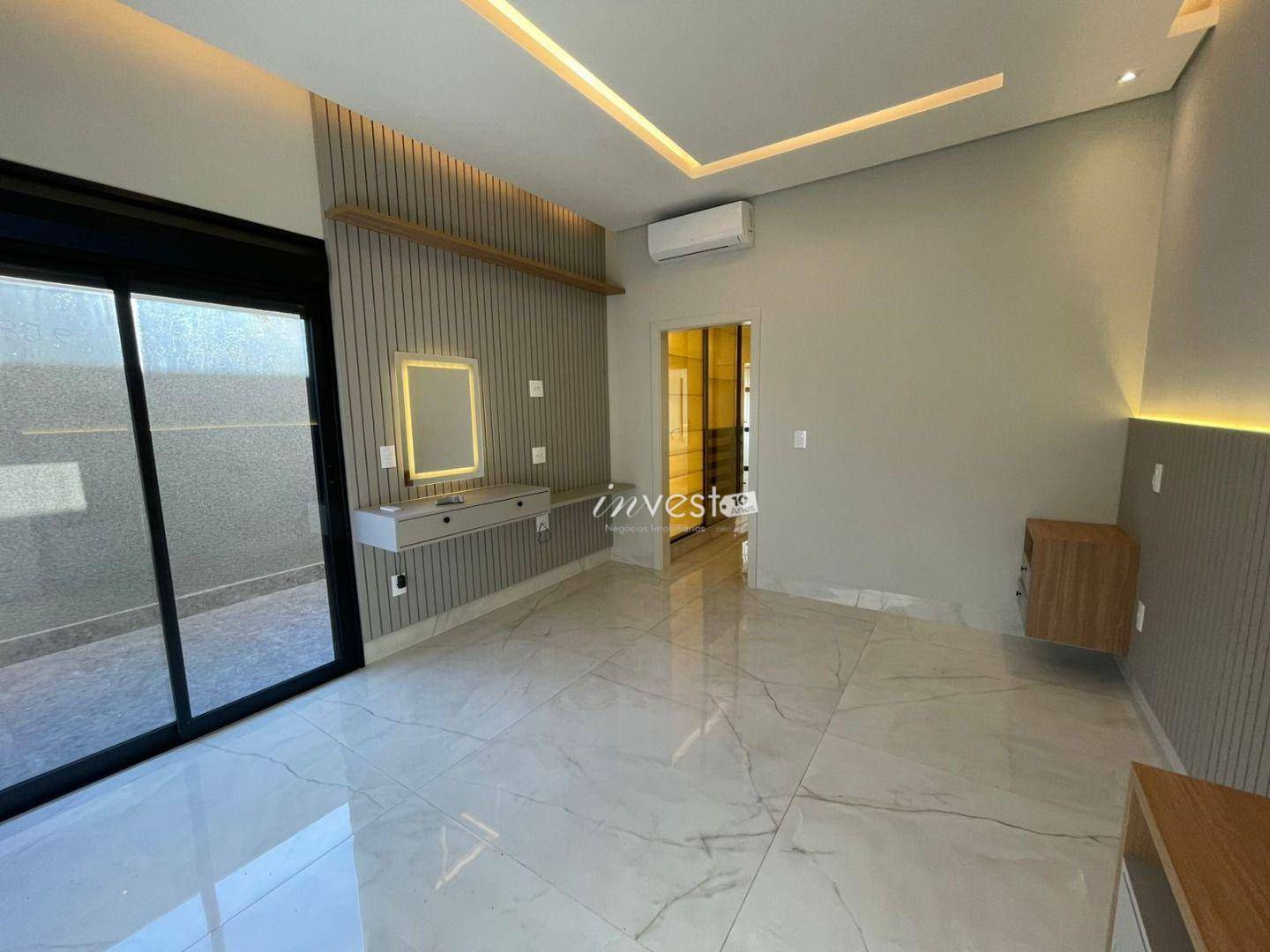 Casa à venda com 4 quartos, 273m² - Foto 13