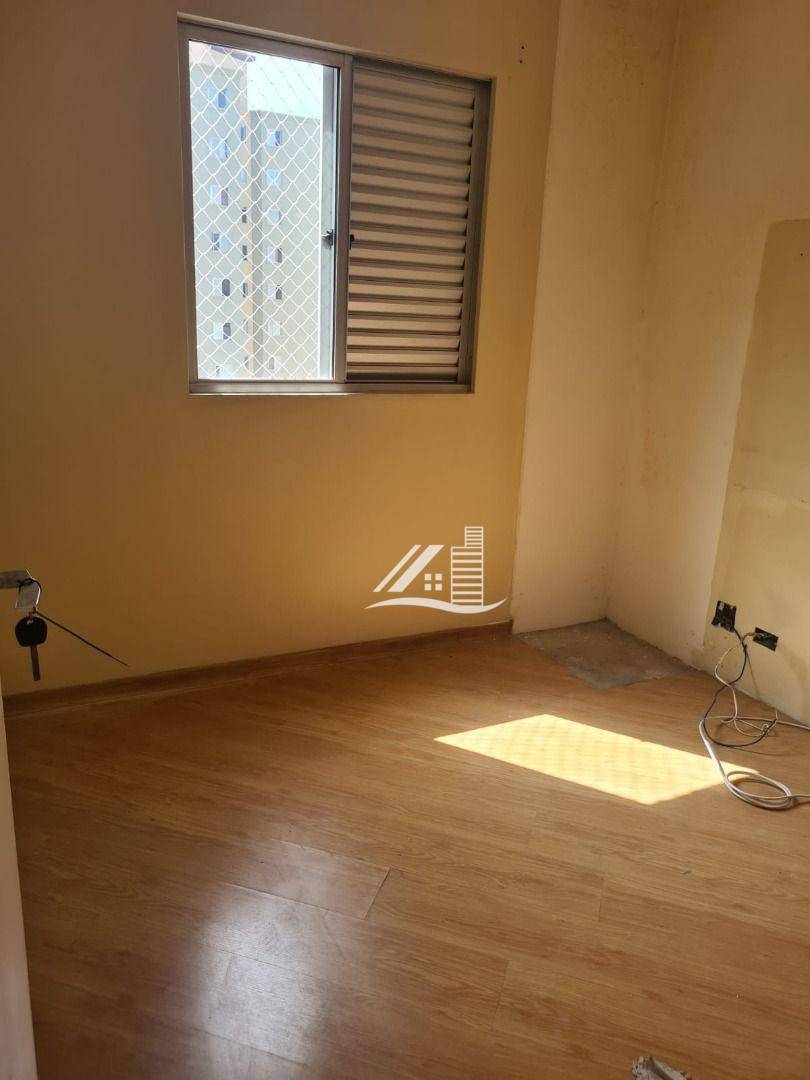 Apartamento à venda com 3 quartos, 60m² - Foto 10