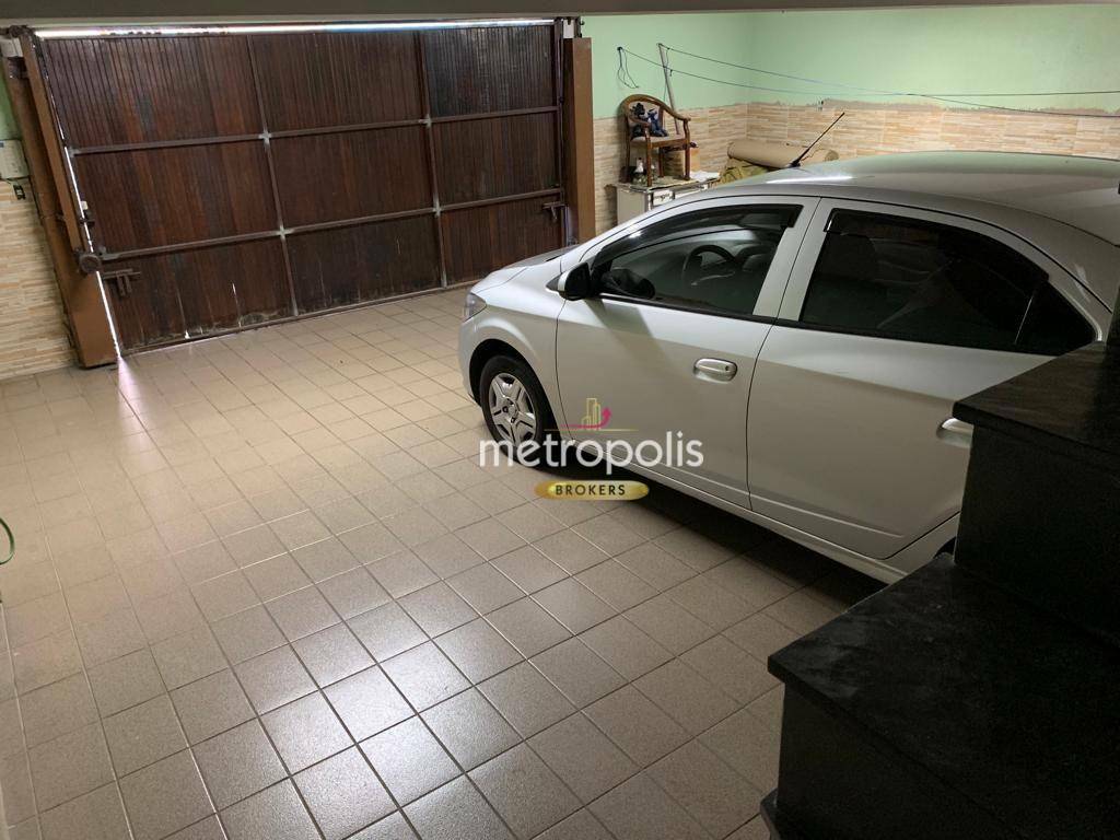 Sobrado à venda com 3 quartos, 307m² - Foto 2