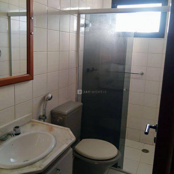 Apartamento à venda com 3 quartos, 133m² - Foto 13