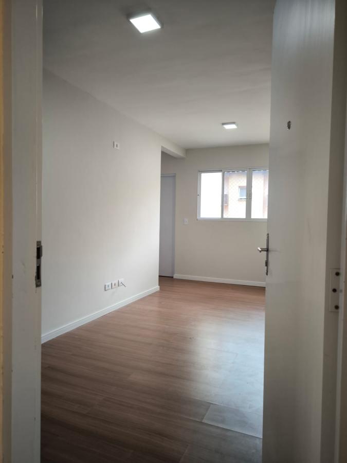 Apartamento à venda com 2 quartos, 57m² - Foto 3