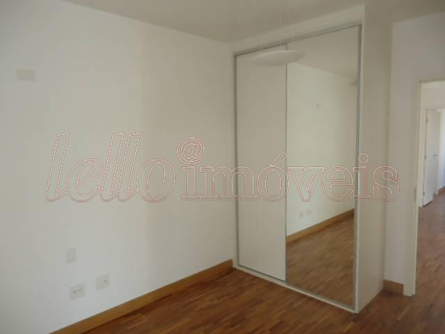 Apartamento para alugar com 2 quartos, 87m² - Foto 9