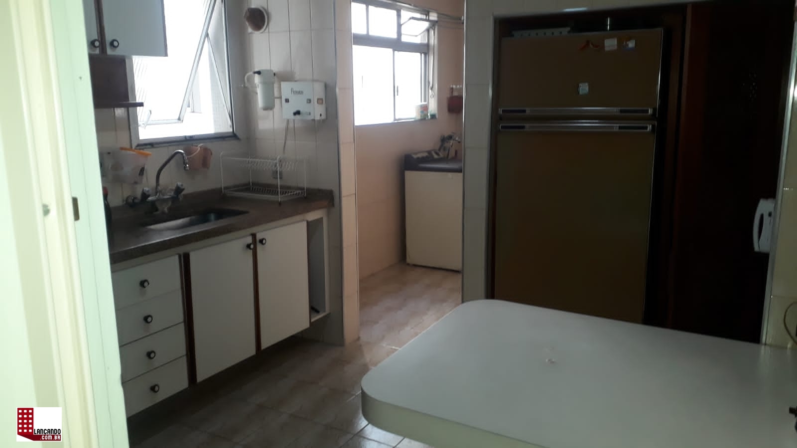 Apartamento à venda com 3 quartos, 90m² - Foto 5