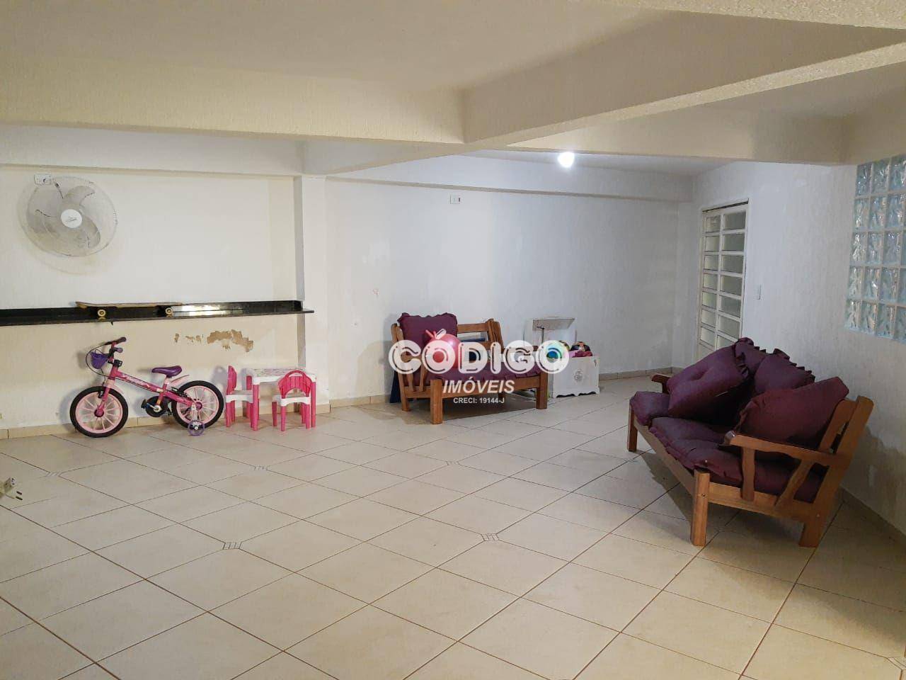 Sobrado à venda com 3 quartos, 234m² - Foto 10