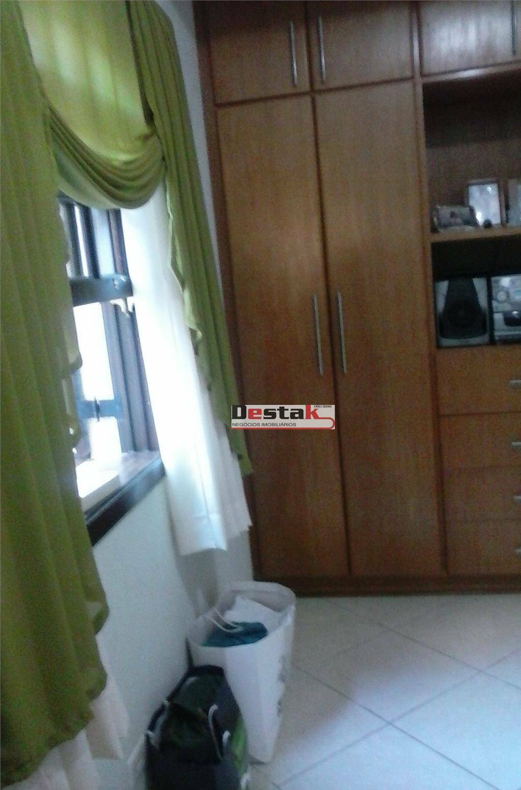 Sobrado à venda com 3 quartos, 200m² - Foto 28