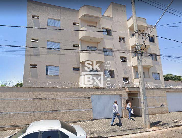 Apartamento à venda com 2 quartos, 63m² - Foto 17