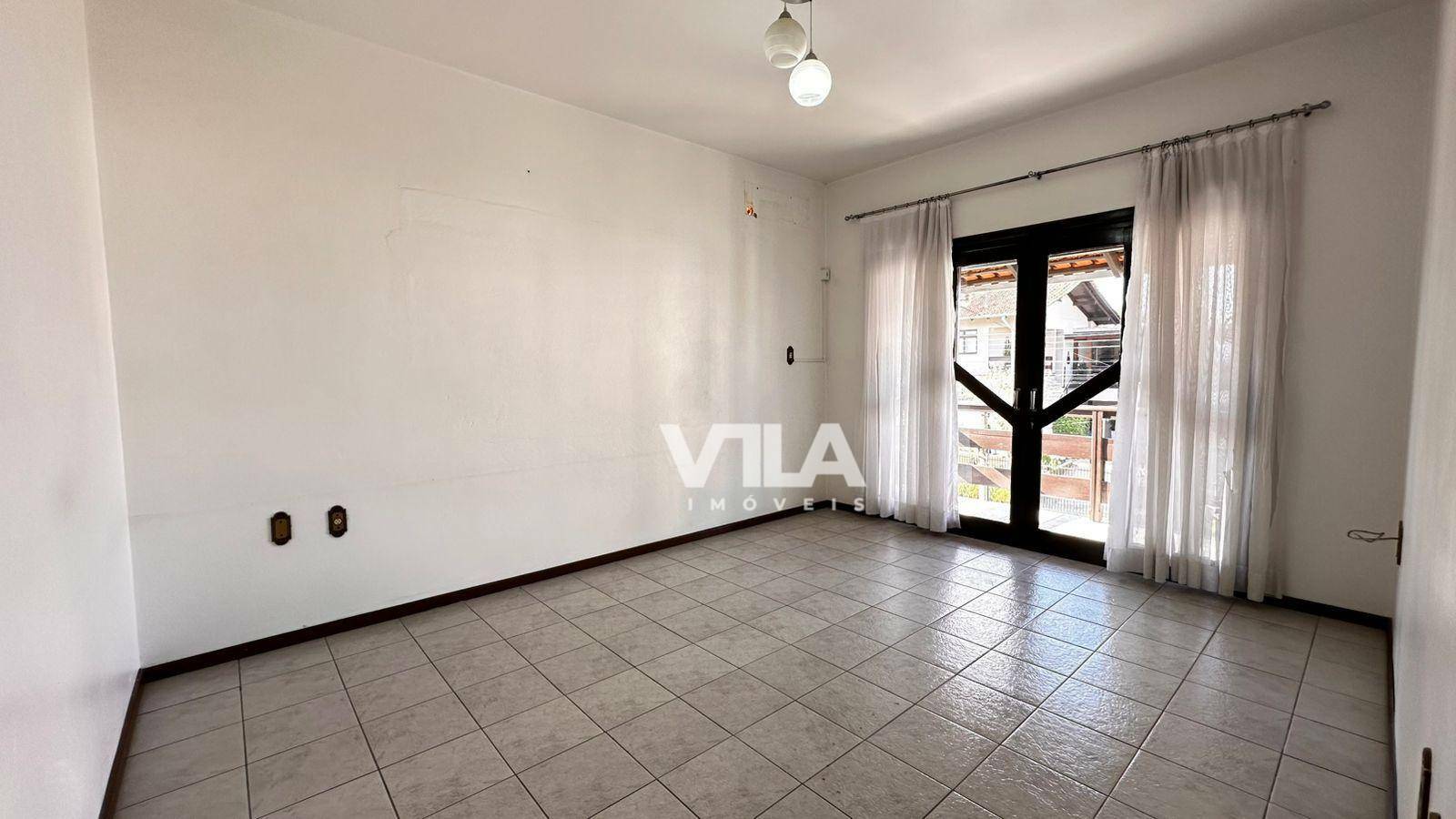 Casa à venda com 6 quartos, 305m² - Foto 17