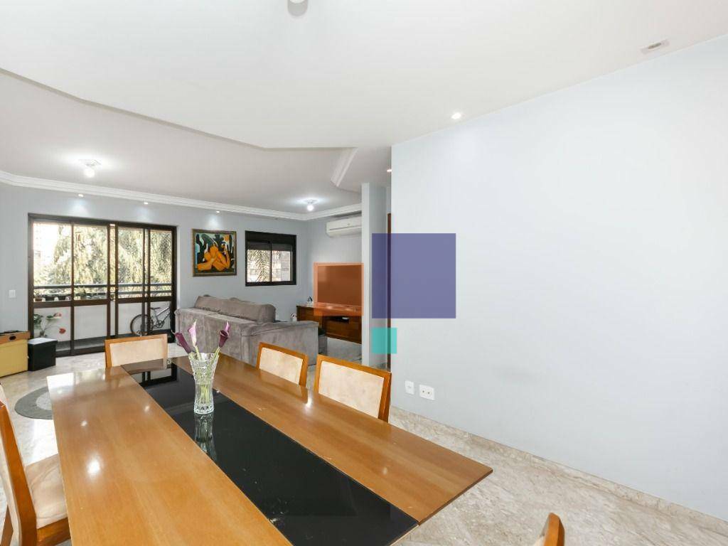 Apartamento à venda com 3 quartos, 150m² - Foto 18