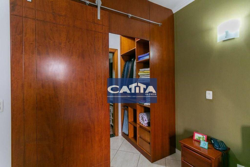 Sobrado à venda com 3 quartos, 240m² - Foto 22