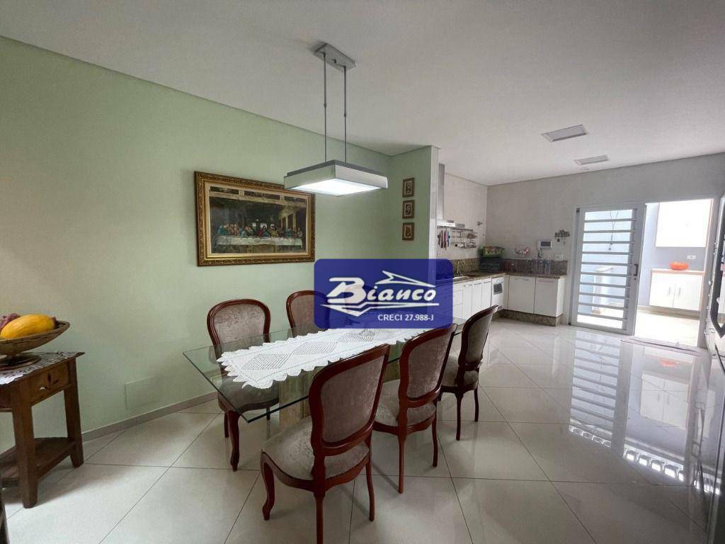 Casa à venda com 3 quartos, 250m² - Foto 19