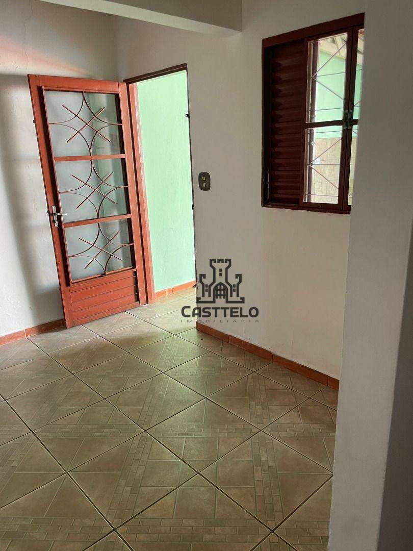 Casa à venda com 3 quartos, 125m² - Foto 13