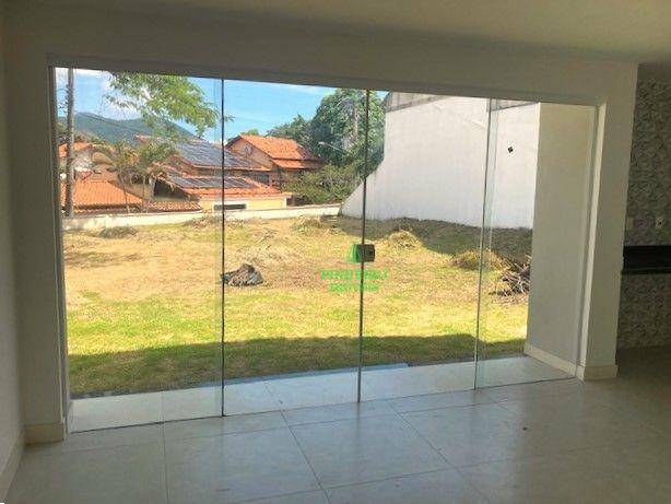 Casa à venda com 3 quartos, 121m² - Foto 19