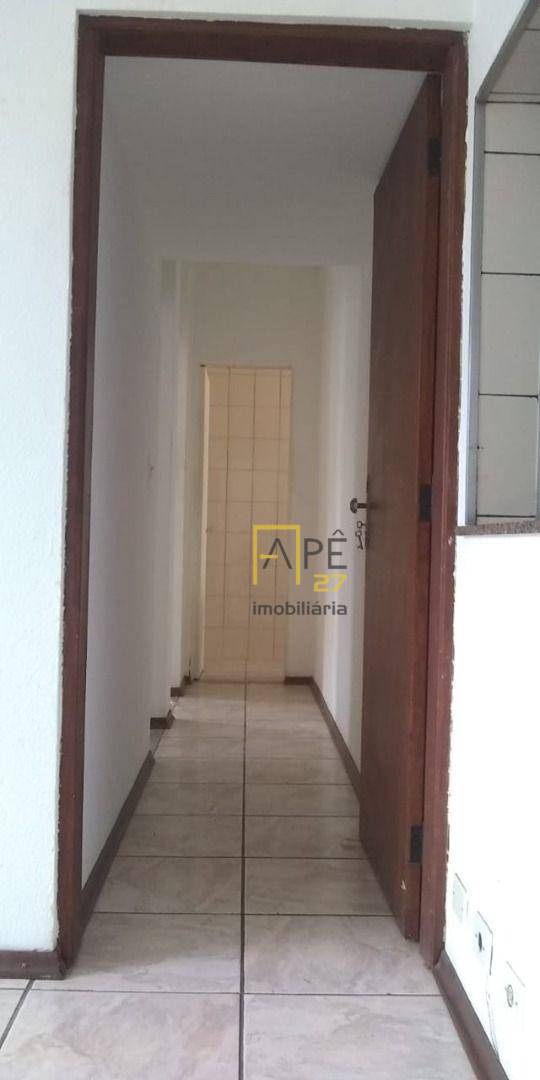 Apartamento para alugar com 2 quartos, 64m² - Foto 10