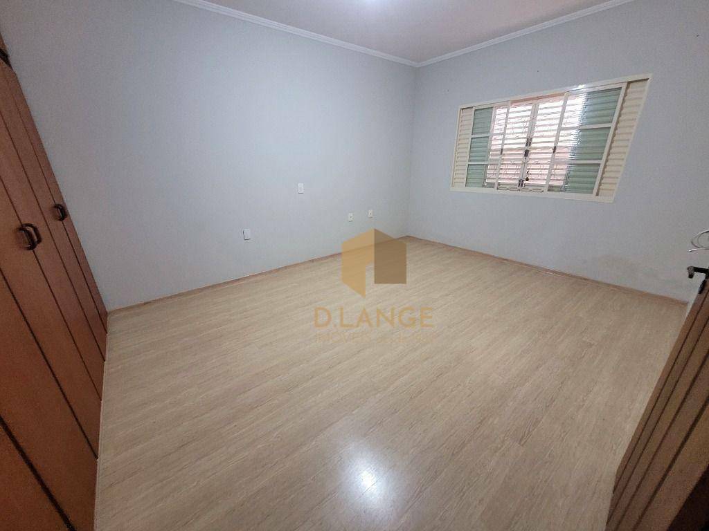 Casa para alugar com 3 quartos, 199m² - Foto 23