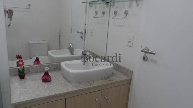 Apartamento à venda com 2 quartos, 85m² - Foto 8