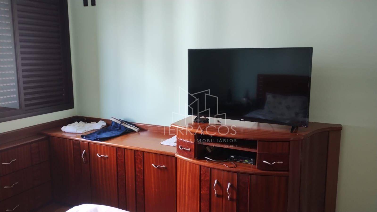 Apartamento à venda com 4 quartos, 270m² - Foto 26