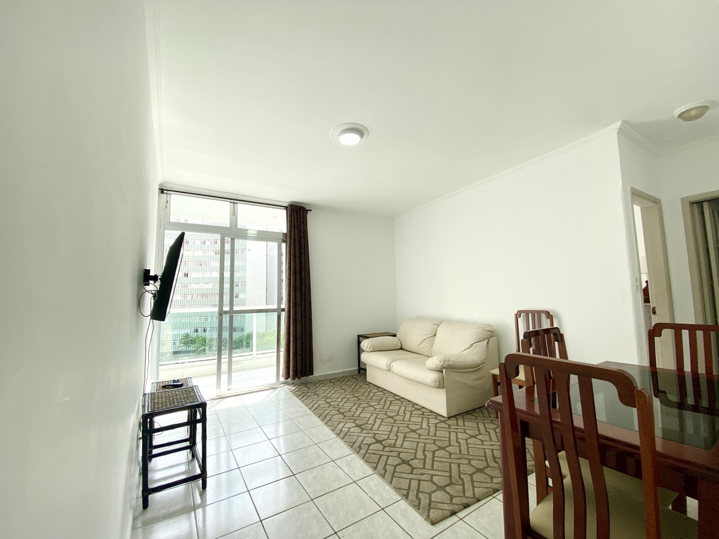 Apartamento à venda com 2 quartos, 55m² - Foto 3