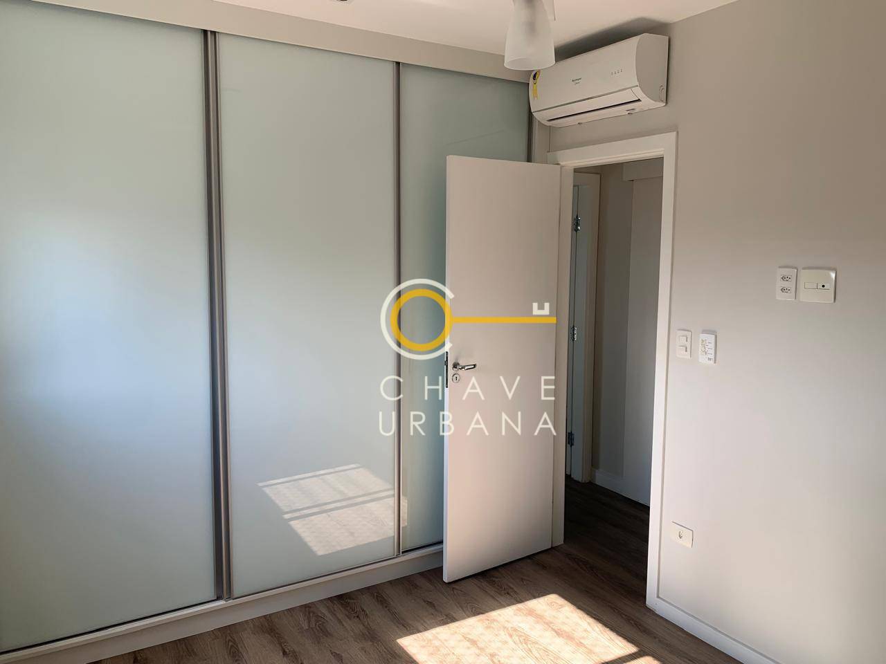 Apartamento à venda e aluguel com 2 quartos, 96m² - Foto 15