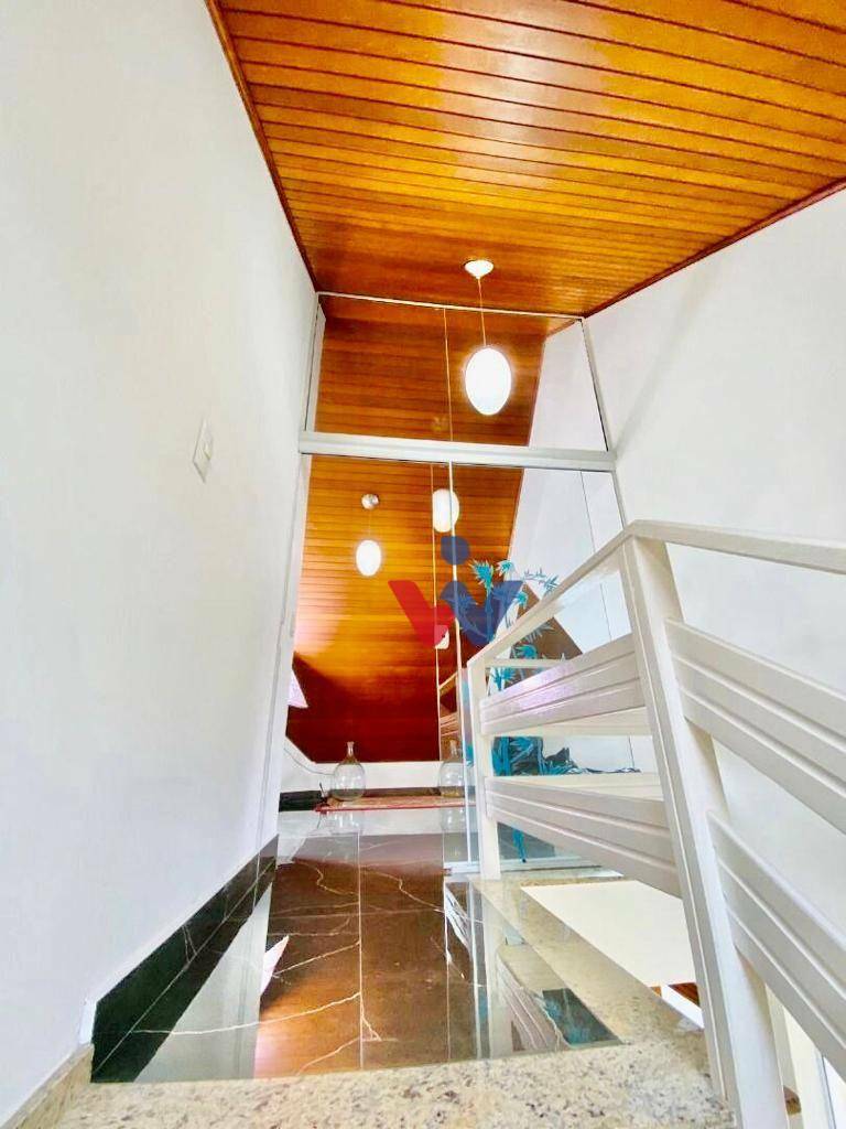 Casa de Condomínio à venda com 3 quartos, 250m² - Foto 10