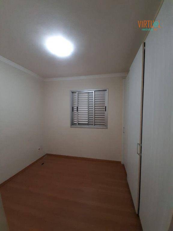 Apartamento à venda com 3 quartos, 65m² - Foto 17