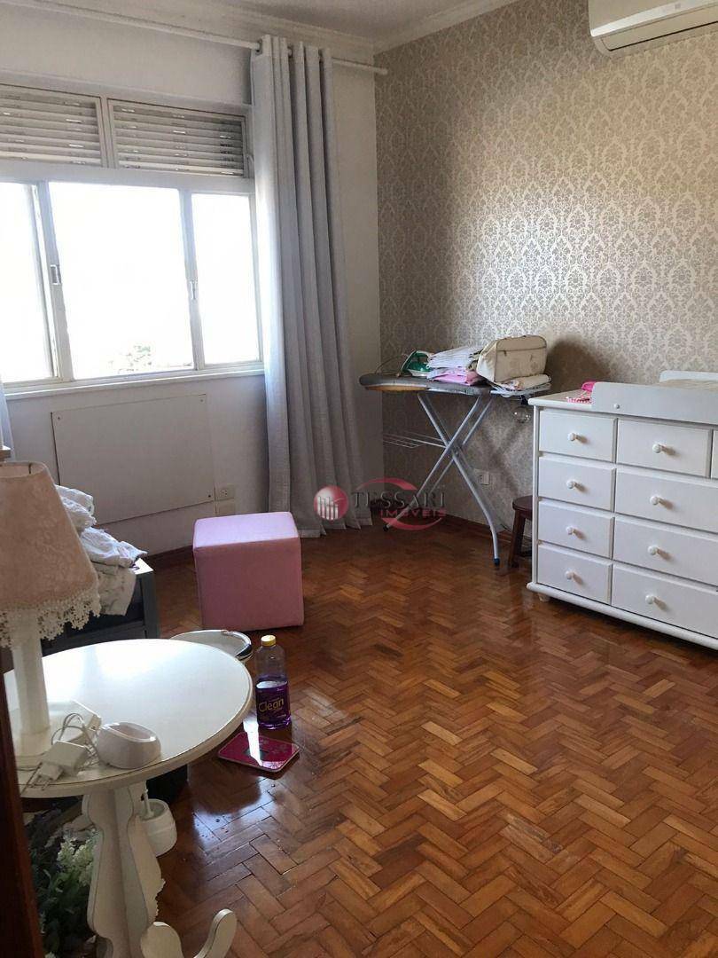 Apartamento à venda com 3 quartos, 140m² - Foto 13