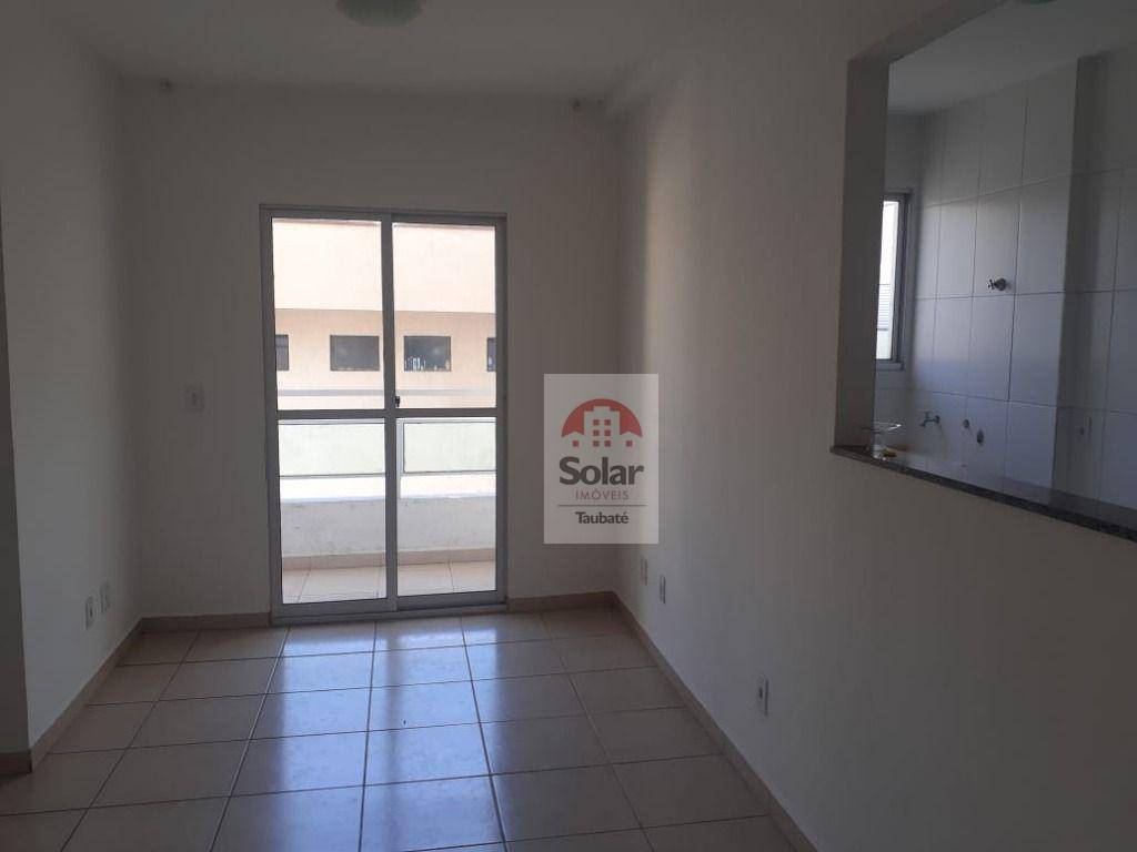 Apartamento à venda com 3 quartos, 70m² - Foto 2