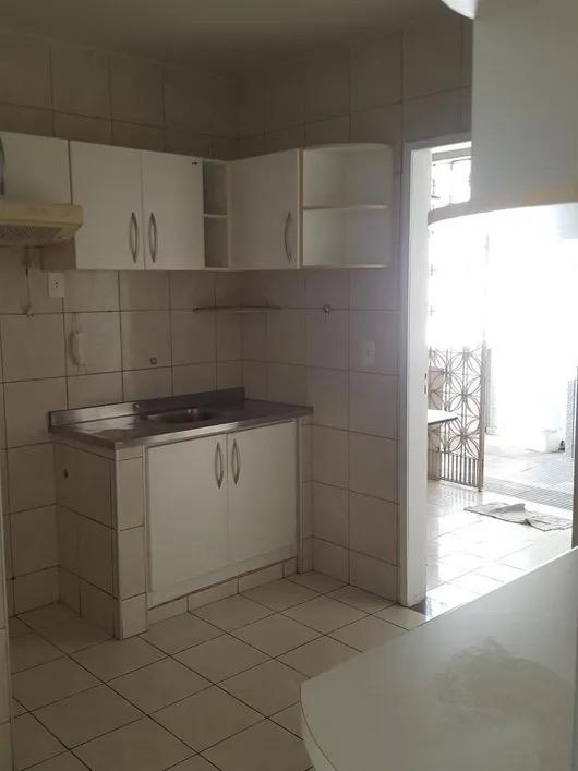 Casa para alugar com 3 quartos, 288m² - Foto 14