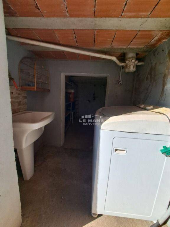 Casa à venda com 2 quartos, 78m² - Foto 10