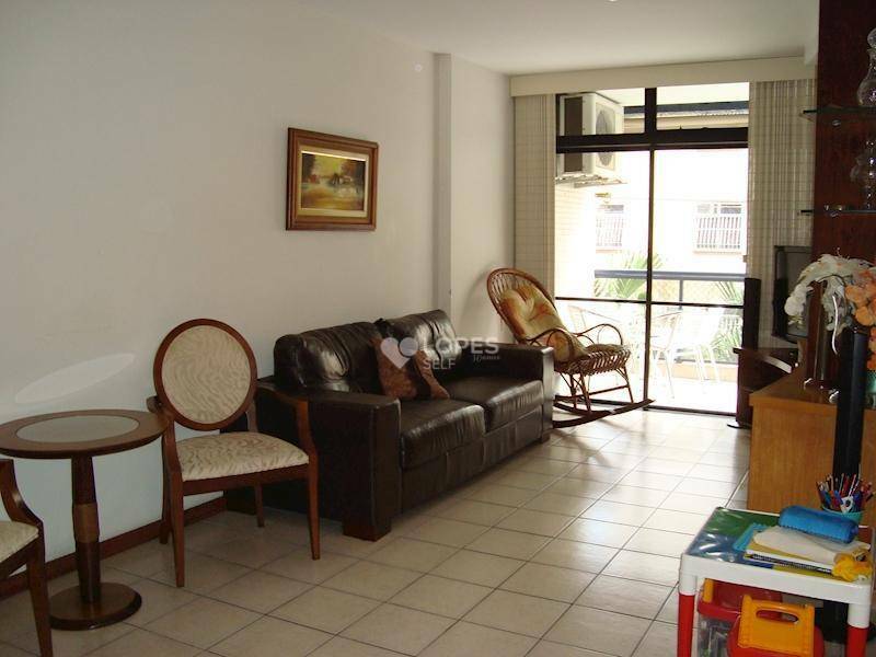 Apartamento à venda com 3 quartos, 123m² - Foto 1