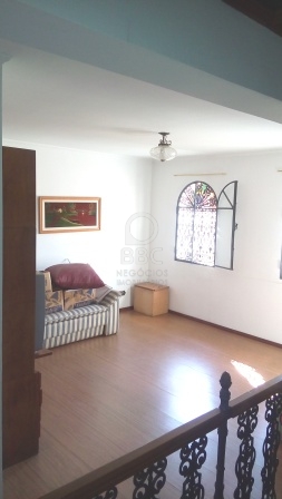 Sobrado à venda e aluguel com 3 quartos, 180m² - Foto 4