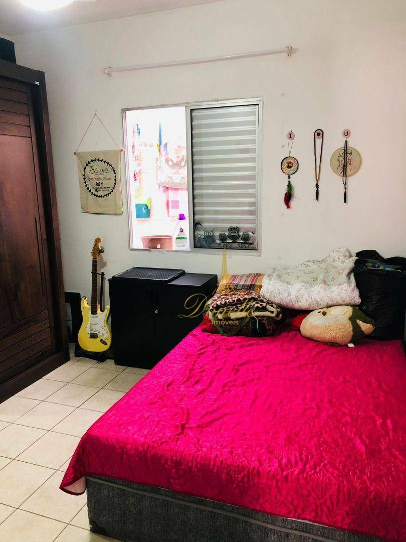 Casa de Condomínio à venda com 3 quartos, 203m² - Foto 12