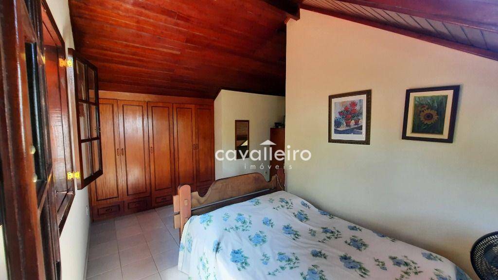 Casa à venda com 3 quartos, 210m² - Foto 19