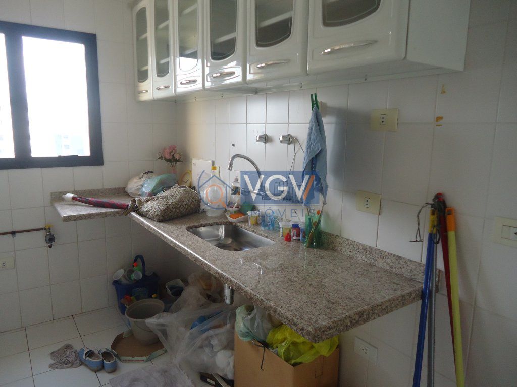 Apartamento para alugar com 3 quartos, 89m² - Foto 7