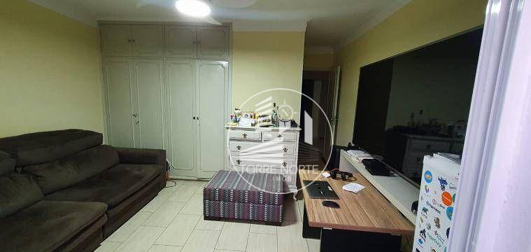 Sobrado à venda com 5 quartos, 286M2 - Foto 19