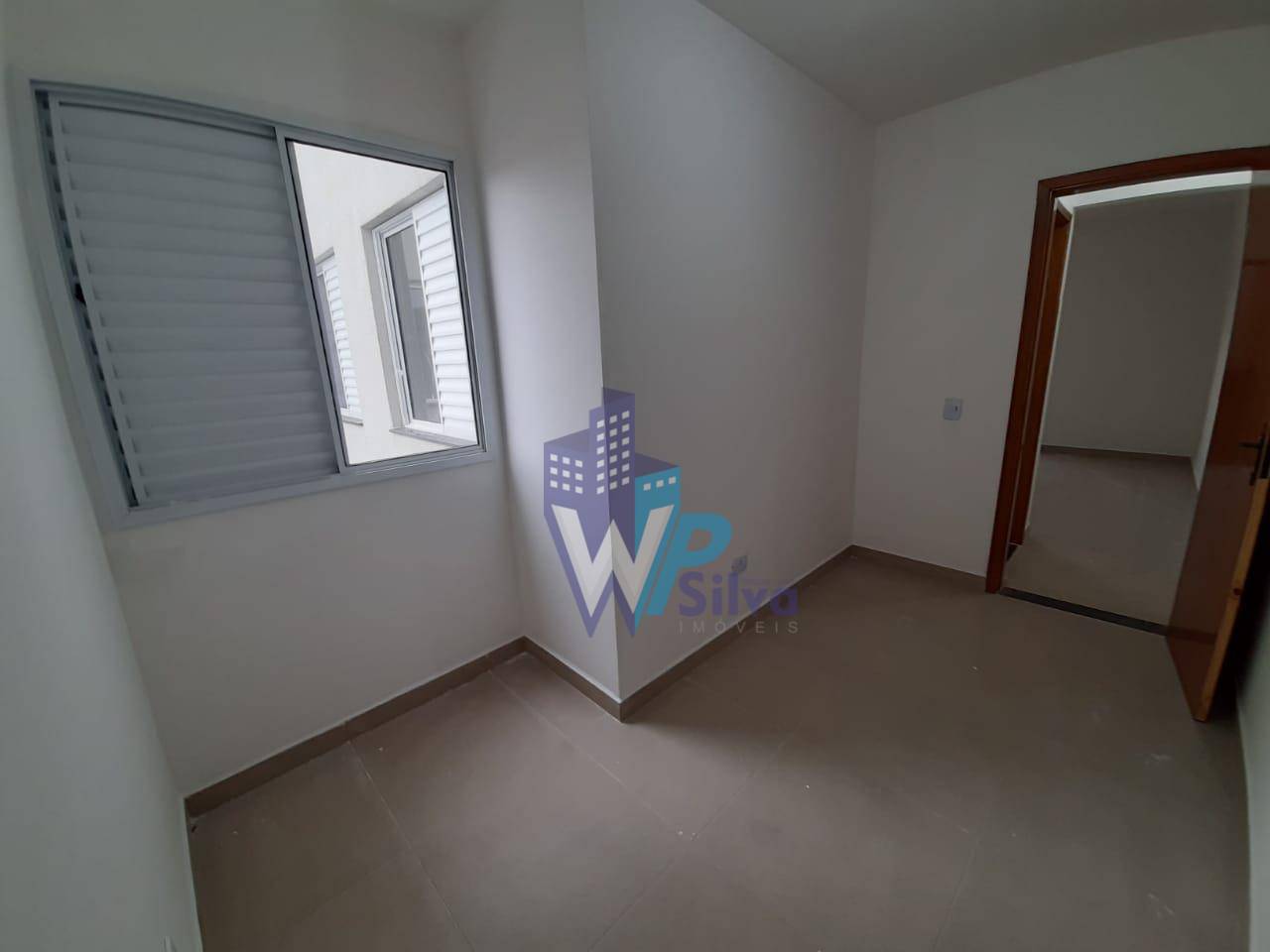 Apartamento à venda com 2 quartos, 42m² - Foto 3