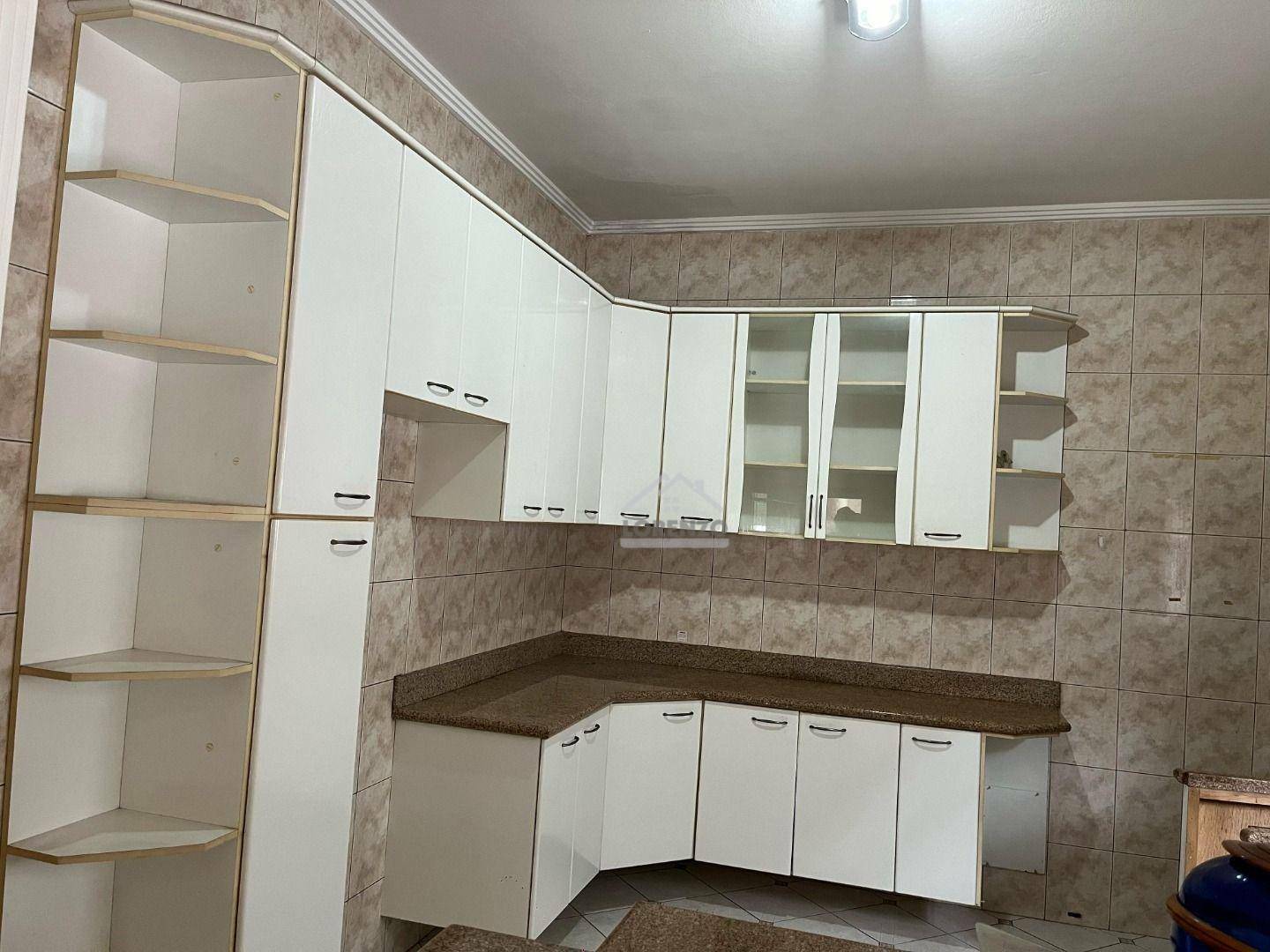 Sobrado à venda com 4 quartos, 318M2 - Foto 11