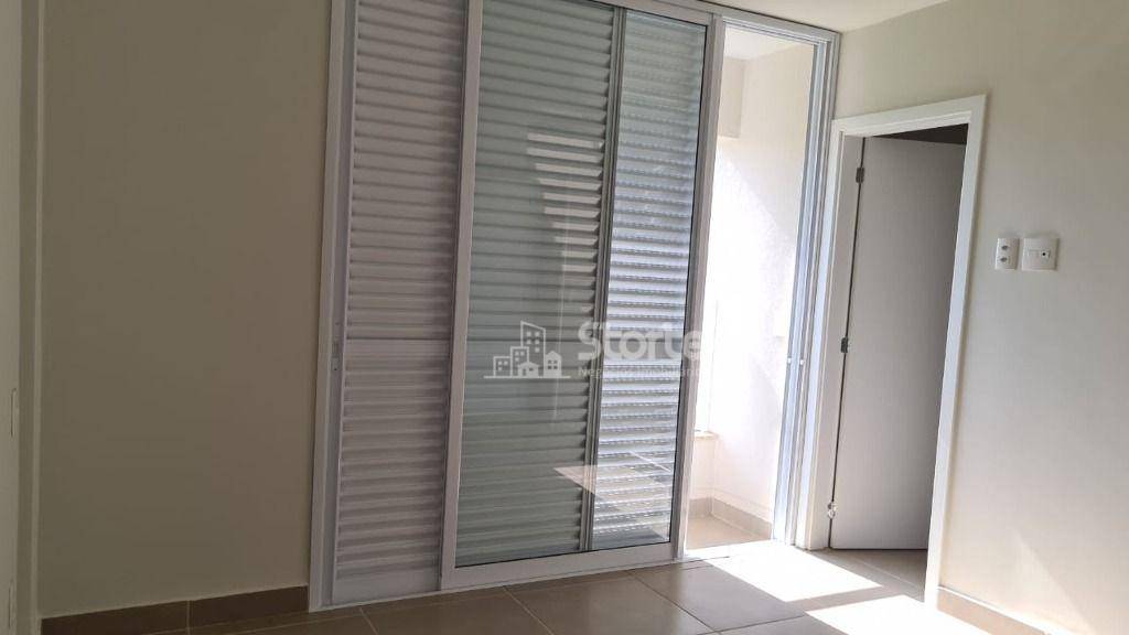 Apartamento à venda com 3 quartos, 136m² - Foto 24