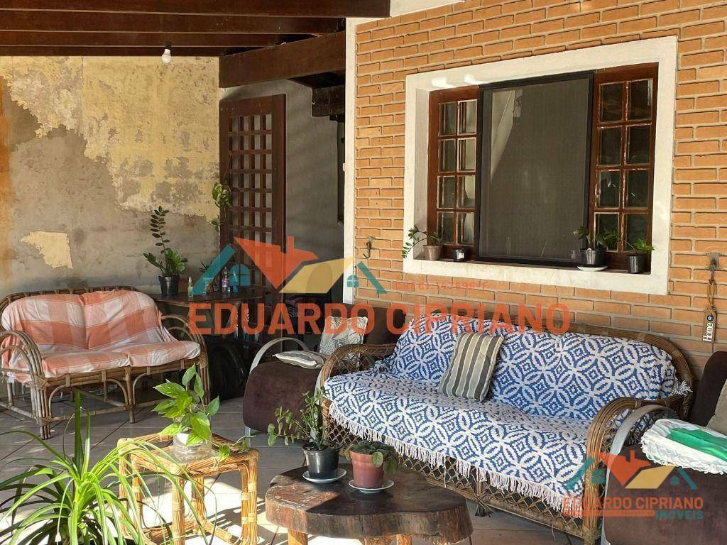 Casa à venda com 3 quartos, 160m² - Foto 7