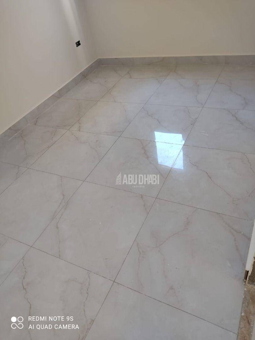 Apartamento à venda com 2 quartos, 70m² - Foto 18